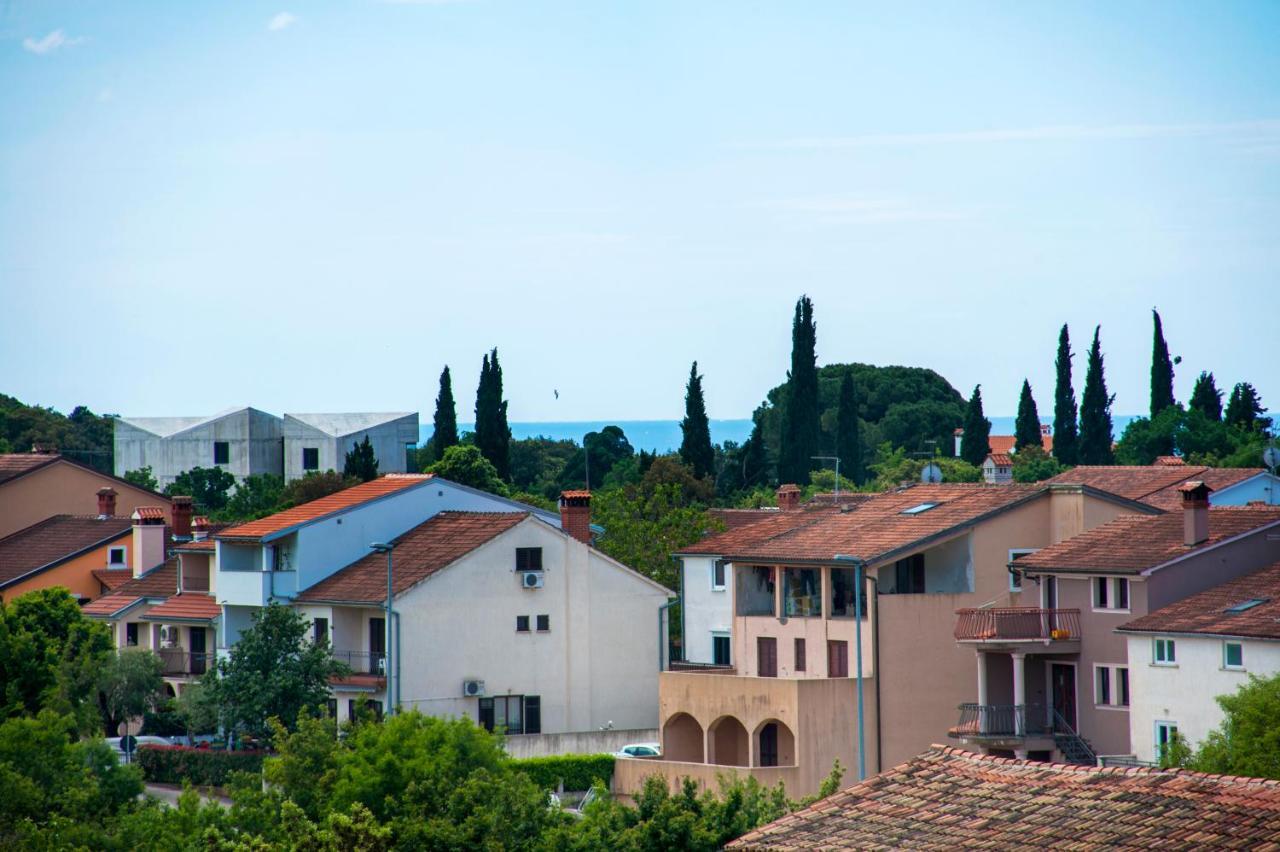 Apartments And Rooms Camaiore Rovinj Extérieur photo